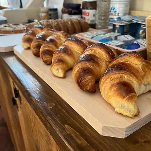 Il Rifugio Degli Artisti Bed & Breakfast
